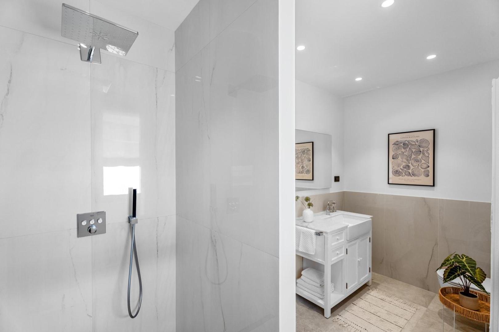 New! Ocean View Villa Jesenice  Esterno foto